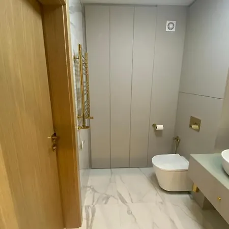 Eternity Luxury Dolny