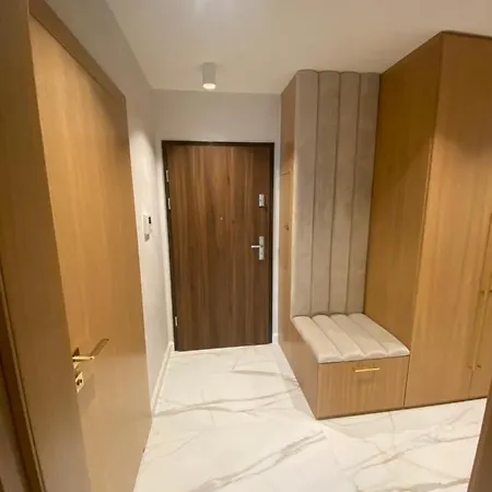 Eternity Luxury Dolny Apartamento *